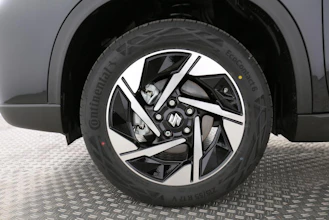 https://vehicle.imgix.net/4170733/1ba1b41c-df18-4ddd-9d48-bf9e9aedf0f2.jpg