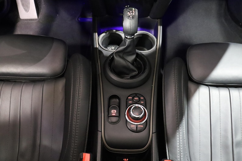 image du véhicule MINI COUNTRYMAN