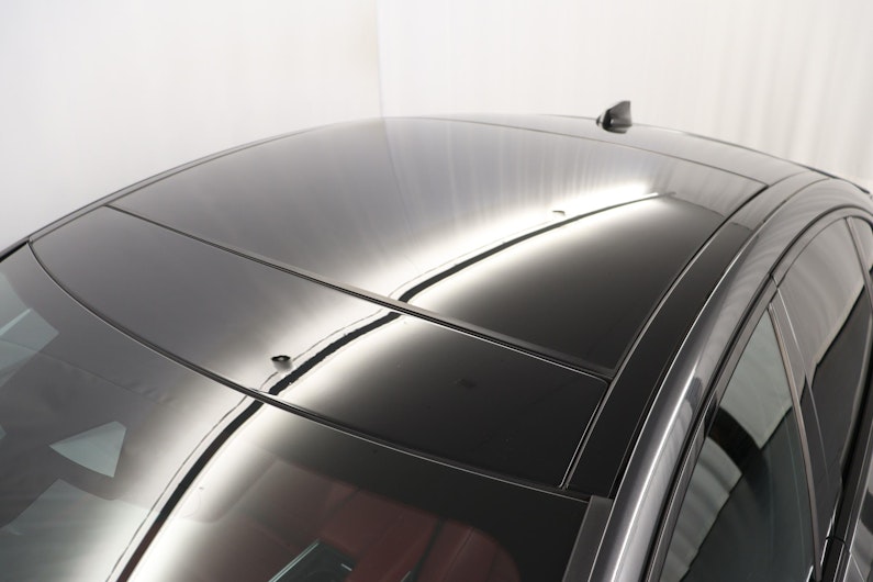 Vehicle image JAGUAR XE