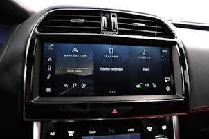 Vehicle image JAGUAR XE 2.0 T 300 Sport AWD