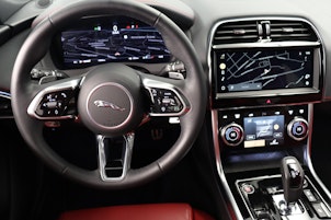 Vehicle image JAGUAR XE 2.0 T 300 Sport AWD