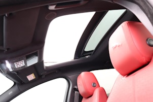 Vehicle image JAGUAR XE 2.0 T 300 Sport AWD