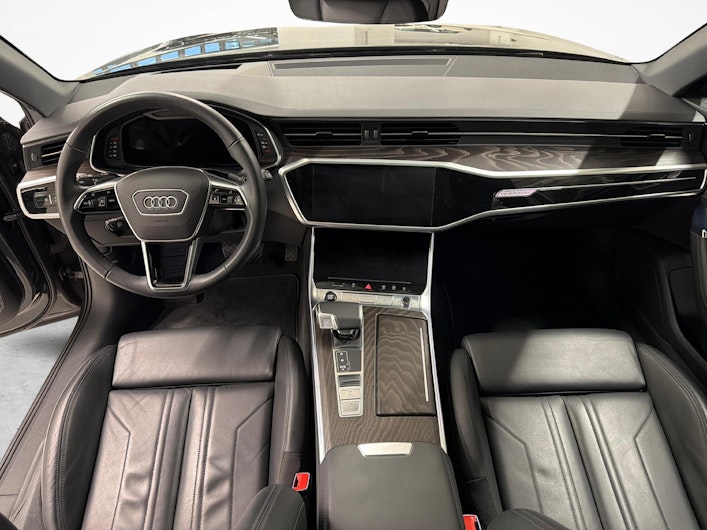 immagine del veicolo AUDI A6