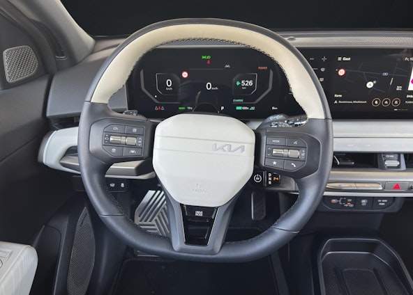 Vehicle image 9 Vehicle image 9