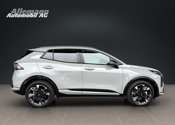 Vehicle image 6 Vehicle image 6