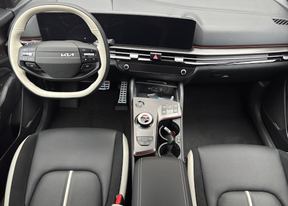 Vehicle image 11 Vehicle image 11