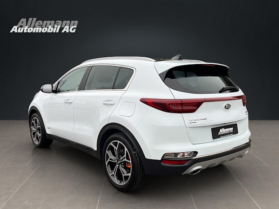 Vehicle image 3 Vehicle image 3