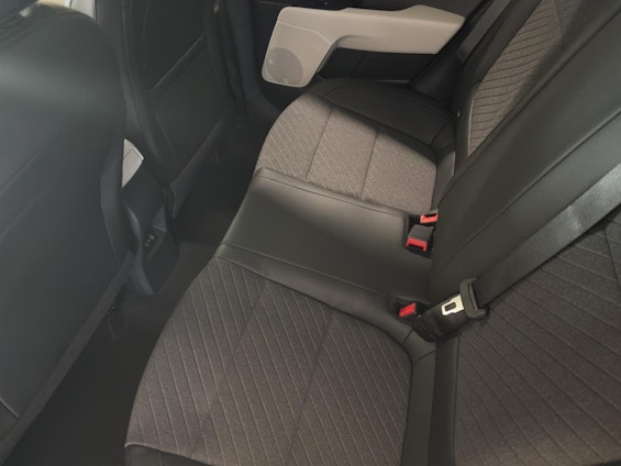 Fahrzeugbild 10 Fahrzeugbild 10