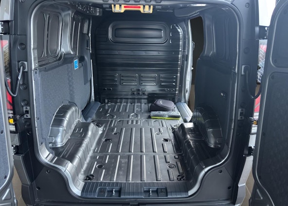 Vehicle image 12 Vehicle image 12