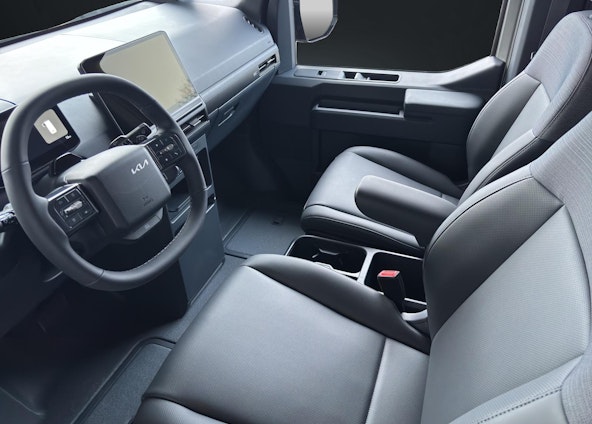 Vehicle image 8 Vehicle image 8