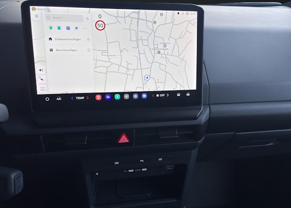 Vehicle image 11 Vehicle image 11