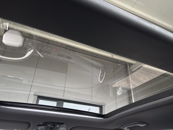 Vehicle image 13 Vehicle image 13