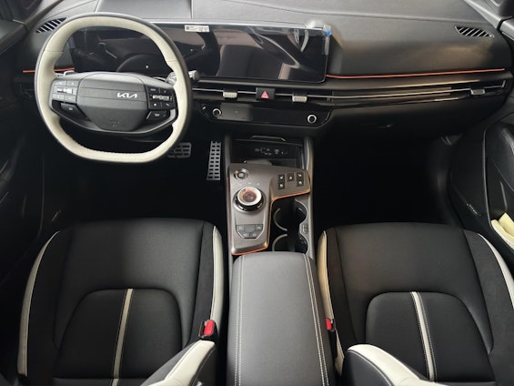 image du véhicule 8