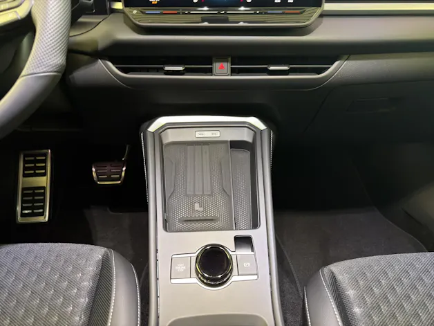VW T-Roc 1.5 eTSI R-Line DSG CH-Fahrzeug