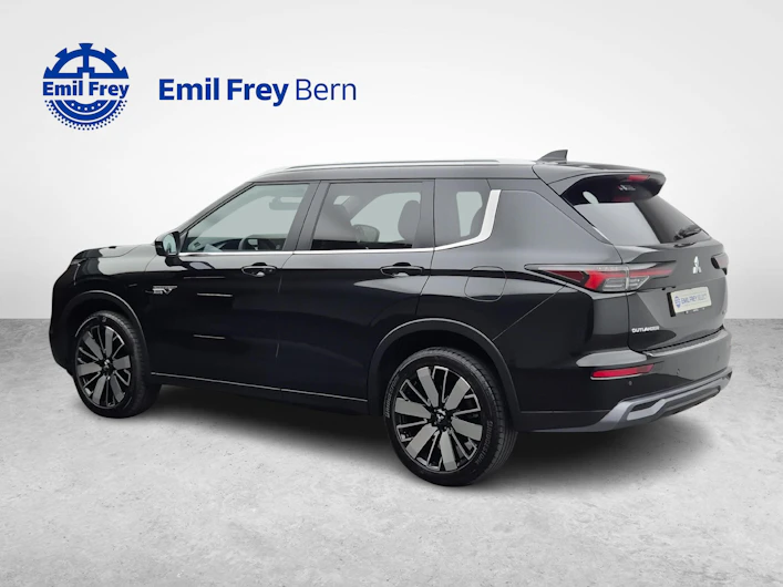 Fahrzeugbild MITSUBISHI OUTLANDER