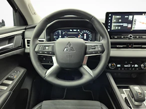 https://vehicle.imgix.net/4170930/c62d9d8b-1b00-46f6-8fd2-42783def64ed.jpg