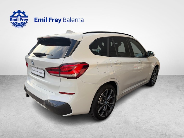 Vehicle image BMW X1