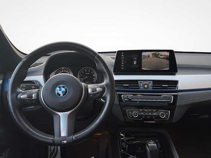 Vehicle image BMW X1