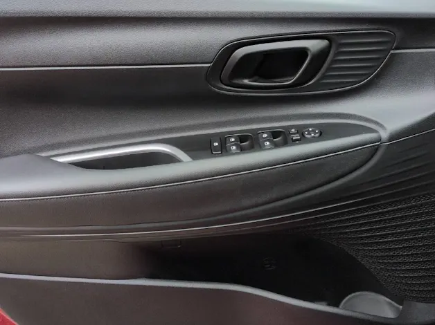 Hyundai i20 1.0 T-GDi Amplia Safe Tec