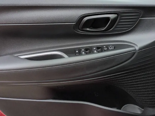 Hyundai i20 1.0 T-GDi Amplia Safe Tec
