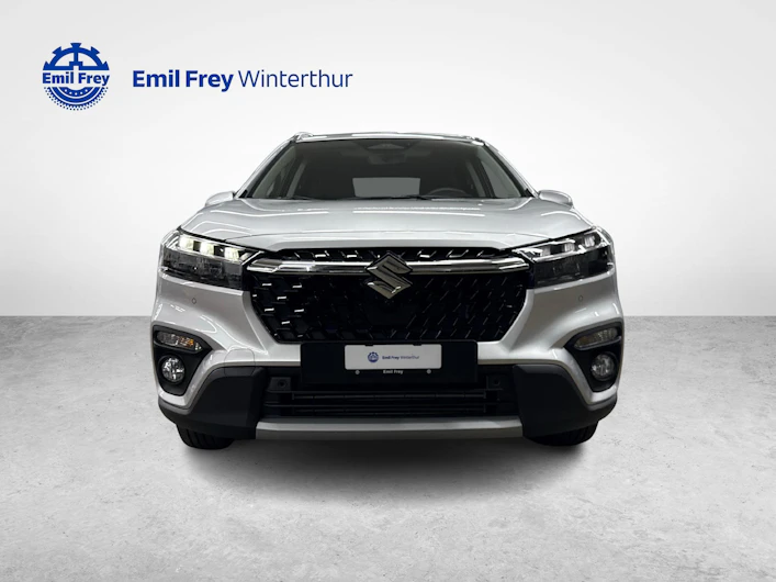 Fahrzeugbild SUZUKI S-CROSS