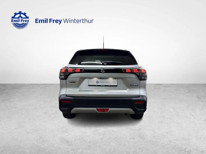 Fahrzeugbild SUZUKI S-CROSS