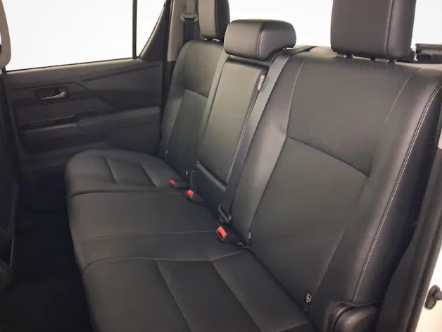 Toyota Hilux Double Cab.-Pick-up 59KWh Style