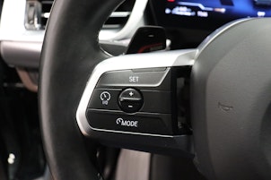 image du véhicule BMW X1 30e xDrive paddles