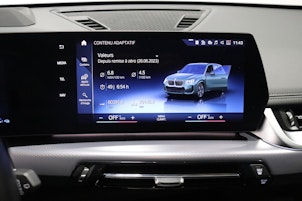 image du véhicule BMW X1 30e xDrive paddles