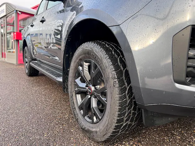 Isuzu D-Max Crew Pick-up 1.9 DDi N60 Nitro Sport 4x4