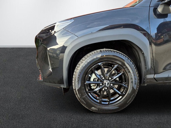 Vehicle image 12 Vehicle image 12