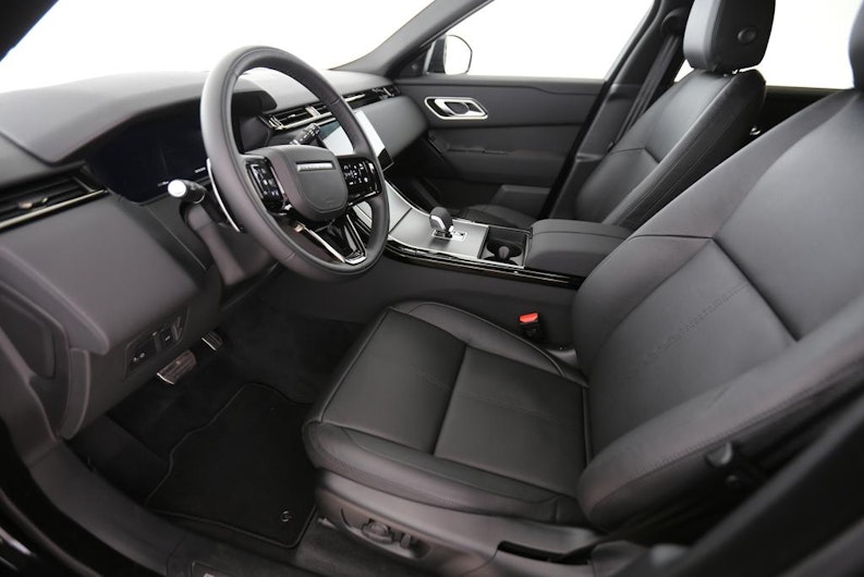 Vehicle image LAND ROVER RANGE ROVER VELAR