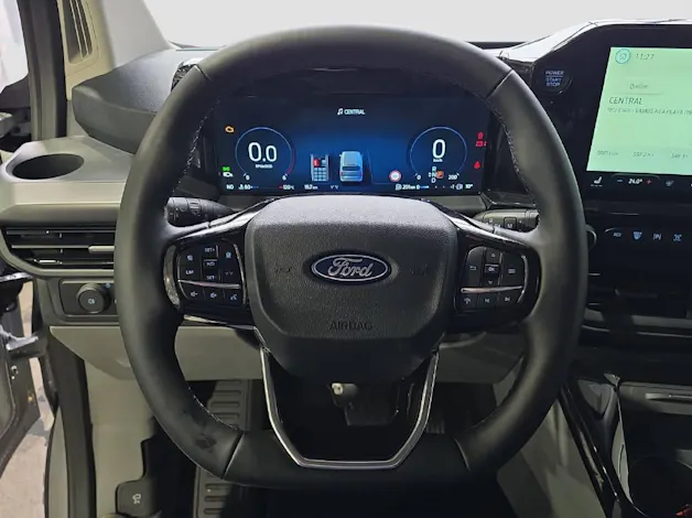 Ford Tourneo Custom Bus 320 L1 2.0 EcoBlue 170 PS Sport 4x4
