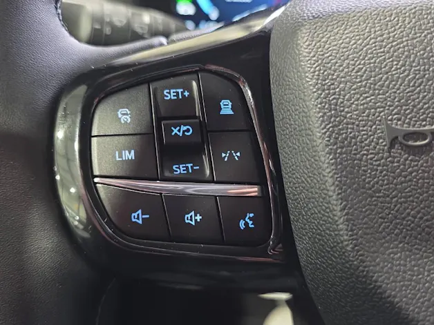 Ford Tourneo Custom Bus 320 L1 2.0 EcoBlue 170 PS Sport 4x4