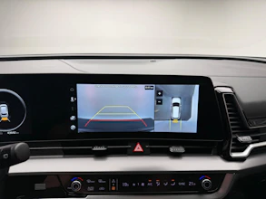 https://vehicle.imgix.net/4171175/87b070e0-abee-4171-8363-b40dcdf74657.jpg