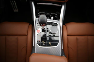 https://vehicle.imgix.net/4171183/9f1dba1e-cee8-4e1f-ab4d-e91815aa2971.jpg