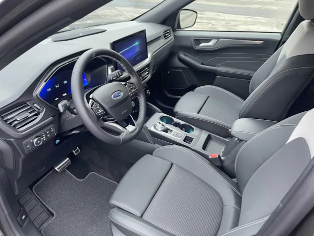 Ford Kuga 2.5 Hybrid Sound Edition 4x4