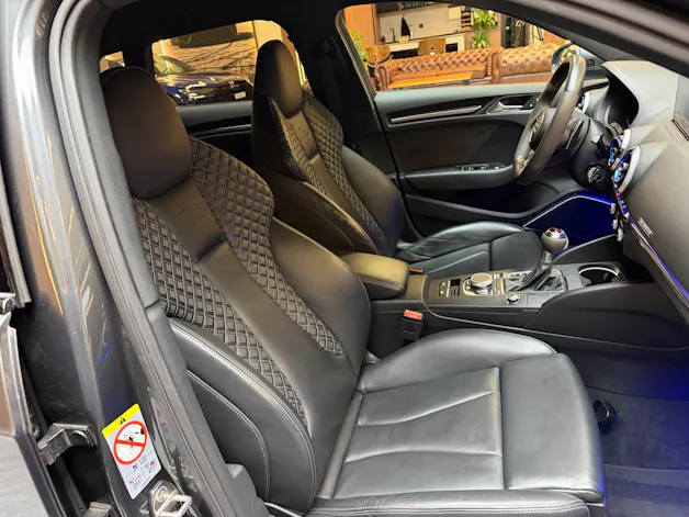 Audi RS3 Sportback 2.5 T FSI quattro S-Tronic