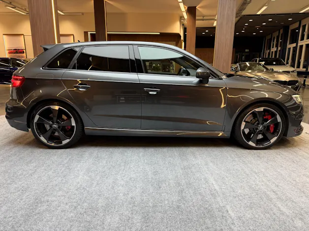 Audi RS3 Sportback 2.5 T FSI quattro S-Tronic