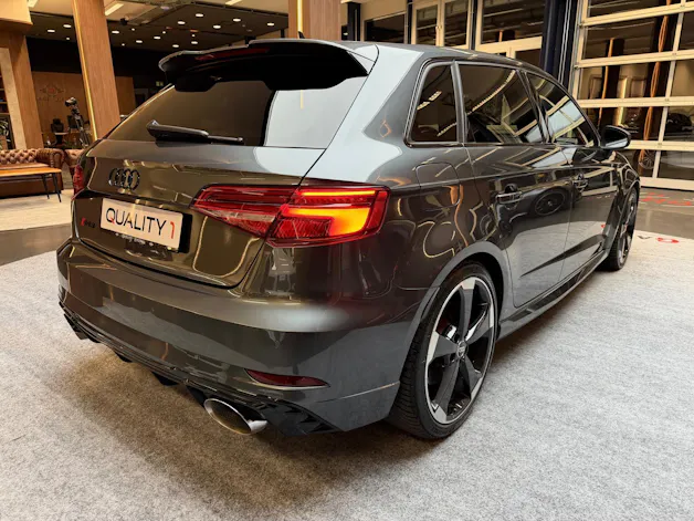 Audi RS3 Sportback 2.5 T FSI quattro S-Tronic