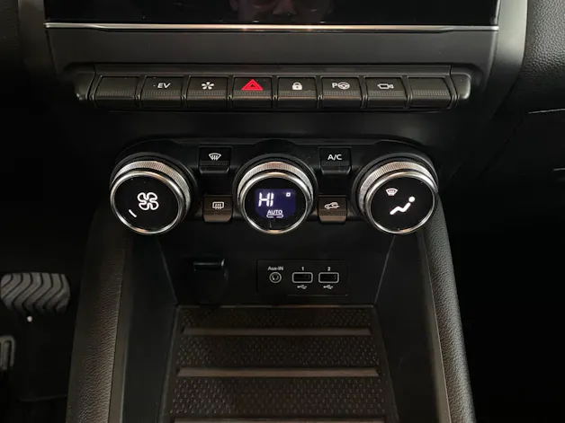 Renault Captur 1.6 E-Tech 160 Intens DHT