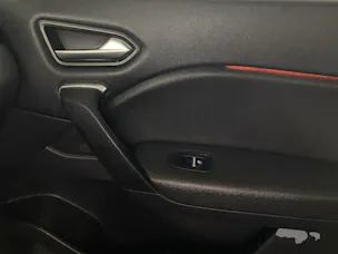 Renault Captur 1.6 E-Tech 160 Intens DHT