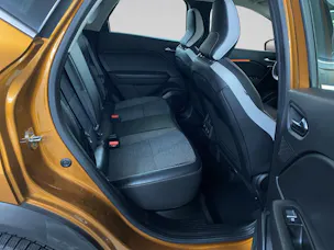 Renault Captur 1.6 E-Tech 160 Intens DHT