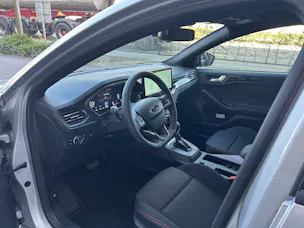 Ford Focus 1.0 MHEV ST-Line X Automat