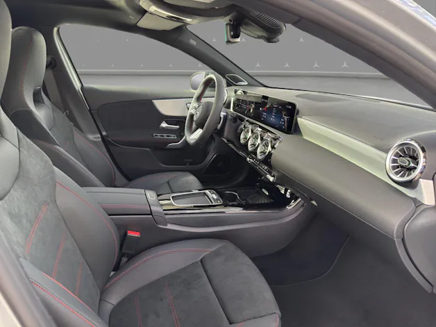 Mercedes-Benz A 200 - NightStar - AMG / Rückfahrkamera / Sitzmemory / Soundsystem / Panorama-Dach