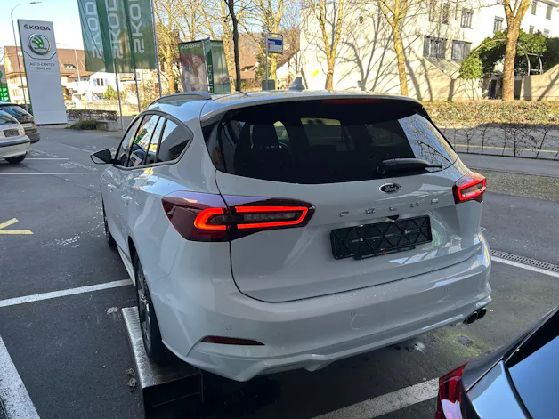 Ford Focus 1.0 MHEV ST-Line X Automat