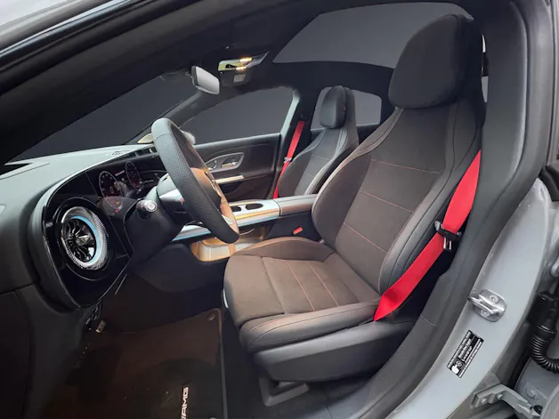 Mercedes-Benz CLA 200 8G-DCT