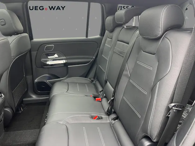 Mercedes-Benz GLB 35 4M - AMG / DISTRONIC / 360 Grad Kamera / Leder / 7 Sitze