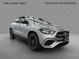 Mercedes-Benz GLA 250 4M - SwissStar / DISTRONIC / 360 Grad Kamera / AHK / Multibeam LED