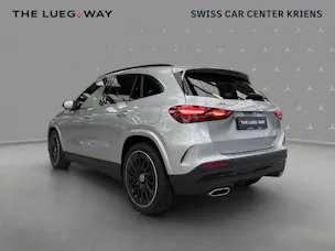Mercedes-Benz GLA 250 4M - SwissStar / DISTRONIC / 360 Grad Kamera / AHK / Multibeam LED